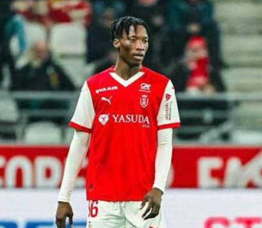 纽卡有意签下兰斯中场扎比，但转会窗时间已不够完成交易